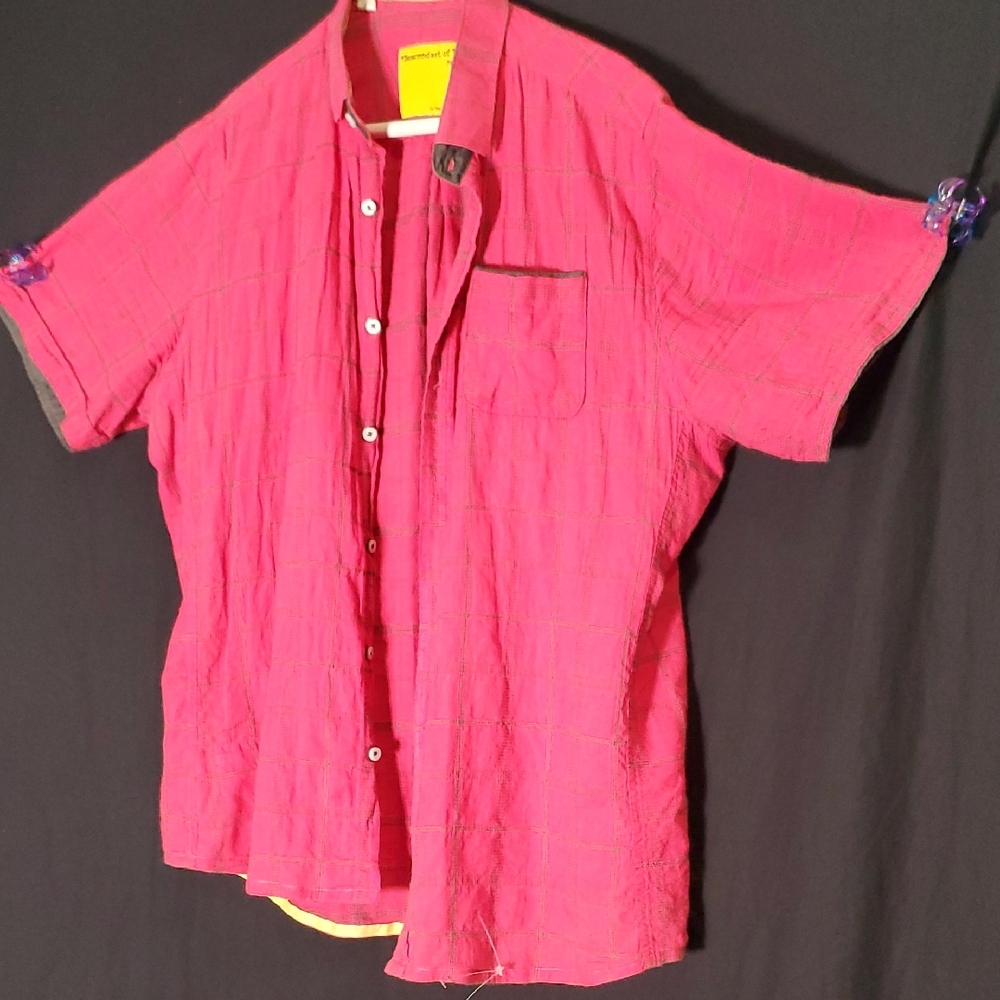 Vibrant Pink Casual Button Down Shirt with Relaxed Fit
